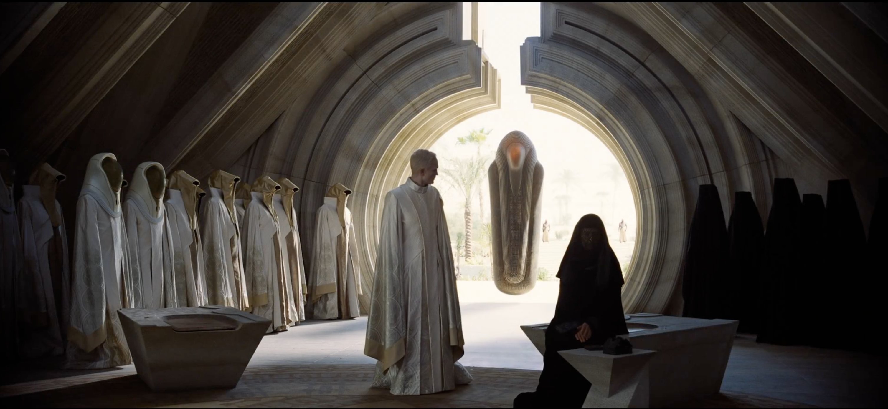 Dune — Bene Gesserit chamber (film still)