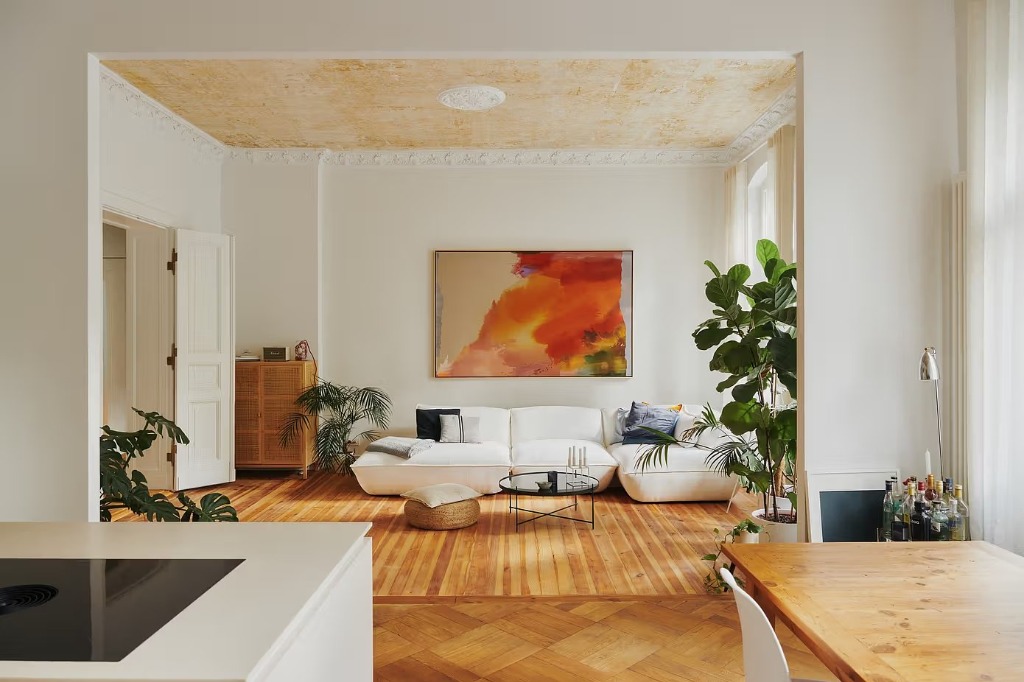 Brutalist glass block interior
